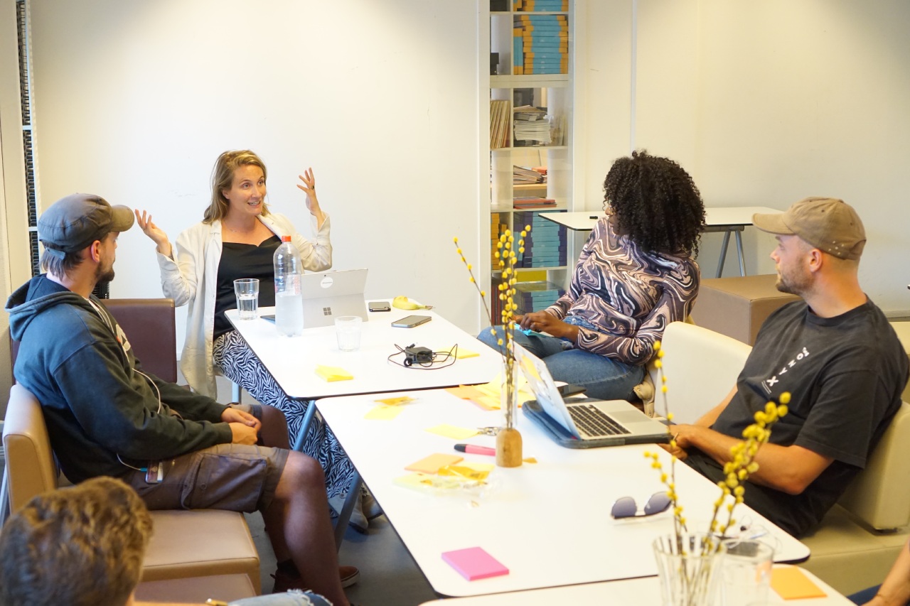 Methodiek: Dialoog als Burgerschapsinstrument